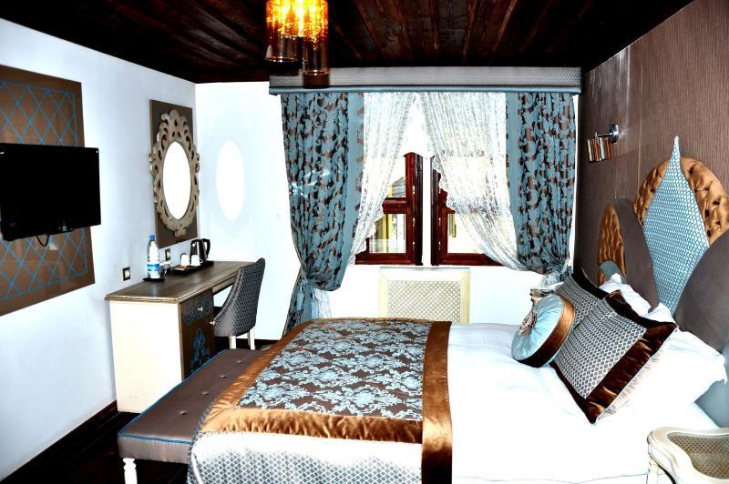 Frz Konak Hotel Ескишехир Екстериор снимка